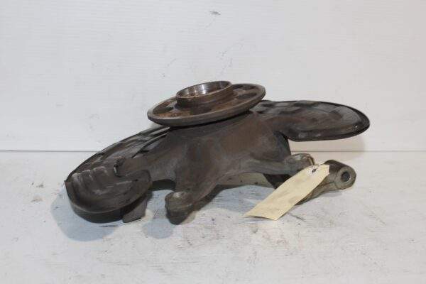 Mercedes Benz W176 W117 A45 CLA45 Front Right Knuckle Carrier A1763320600