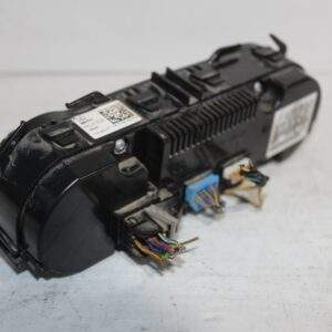 Mercedes Benz W176 W117 A CLA Class Climate Control Unit Panel A2469010805 - Image 4