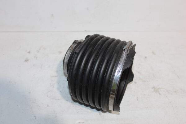 Mercedes Benz M133 Turbocharger Inlet Expansion Pipe Hose A1330900437