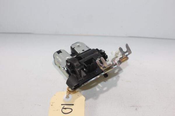 Audi A3 S3 RS3 A6 A7 Boot Latch 4H0 827 505 A