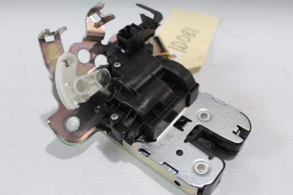 Audi A3 S3 RS3 A6 A7 Boot Latch 4H0 827 505 A
