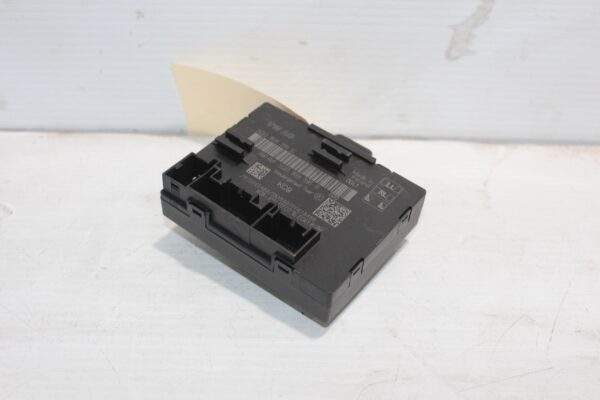 Audi 8V A3 S3 Rear Door Control Module 5Q0 959 395 E