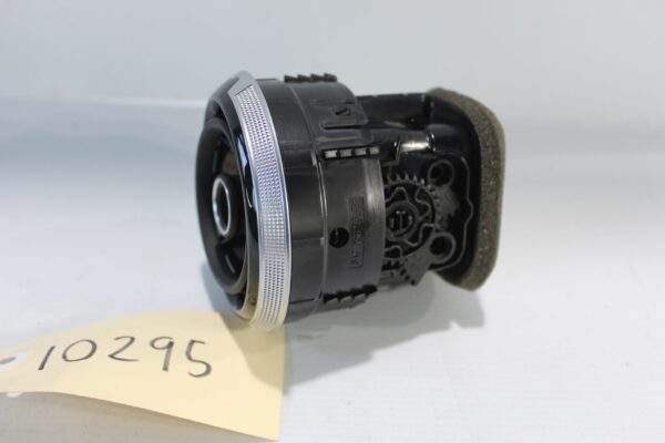 Audi 8V A3 S3 RS3 Air Vent Assembly 8V0 820 901 A