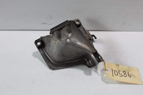 Audi A4 A5 Q5 / Porsche 95B Macan Engine Mount Retaining Plate 8K0 399 059 F