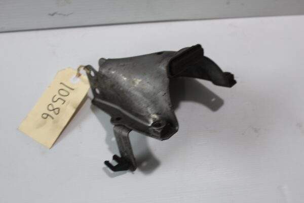 Audi A4 A5 Q5 / Porsche 95B Macan Engine Mount Retaining Plate 8K0 399 059 F