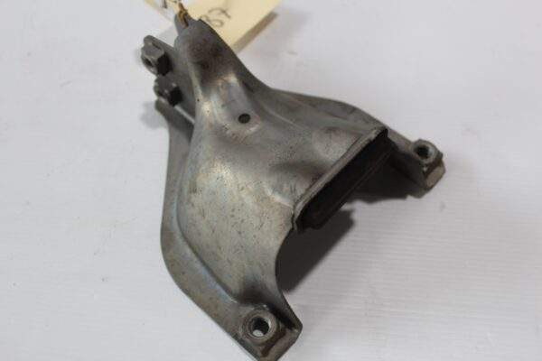 Audi A4 A5 Q5 / Porsche 95B Macan Engine Mount Retaining Plate 8K0 399 060 F