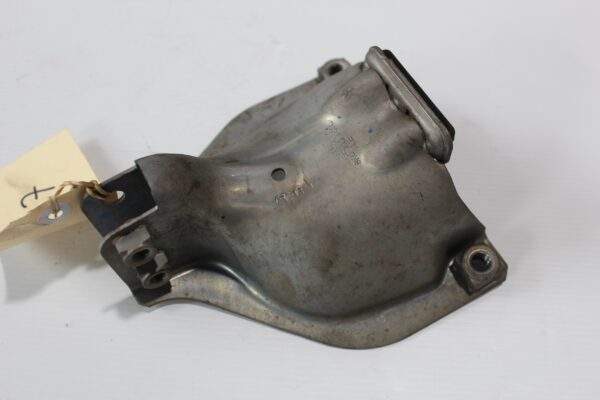 Audi A4 A5 Q5 / Porsche 95B Macan Engine Mount Retaining Plate 8K0 399 060 F