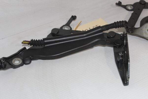 Audi 8T 8F A5 Bootlid Hinge Pair 8F0 827 301 B, 8F0 827 302 B