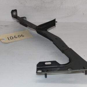 Audi 8T 8F A5 Front Left Passenger Fender Guard Support Bracket 8T0 821 135 G - Image 3