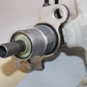Audi 8T 8F A5 8R Q5 SQ5 Brake Master Cylinder 8K0 611 301 A - Image 4