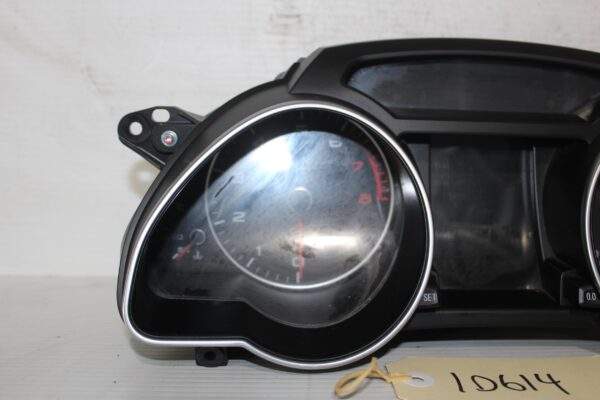 Audi 8T 8F A5 Instrument Cluster Speedometer 8T0 920 932 Q
