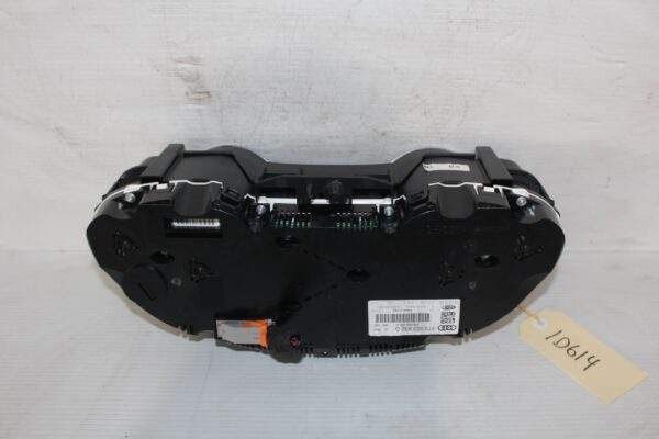 Audi 8T 8F A5 Instrument Cluster Speedometer 8T0 920 932 Q