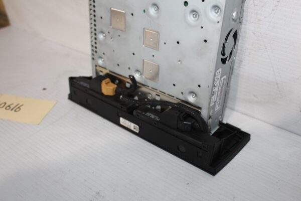 Audi 8F 8T A5 S5 Headunit Radio MMi Unit 8R2 035 764 J