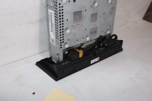 Audi 8F 8T A5 S5 Headunit Radio MMi Unit 8R2 035 764 J