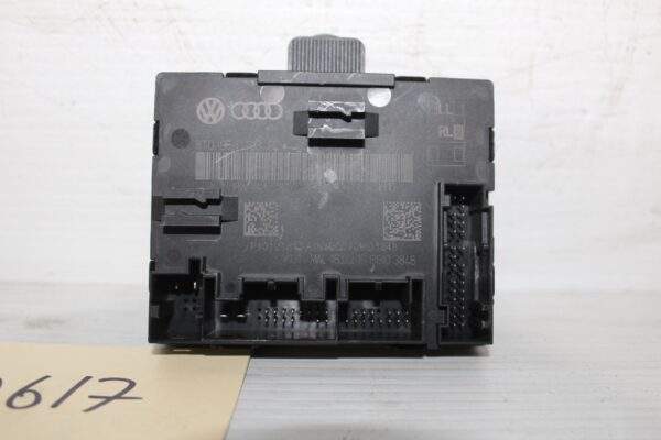 Audi 8T 8F A5 S5 A4 Front Right Driver Door Control Module 8T0 959 793 P