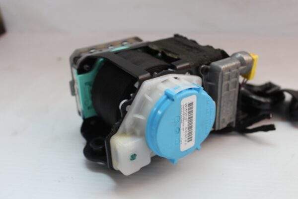 Audi 8F A5 Front Seat Belt Pre-Tensioner Assembly 8F1 857 705 AD