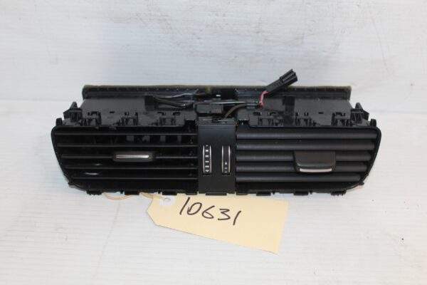 Audi 8T 8F A5 S5 Centre Dash Air Vent 8T2 820 951 E