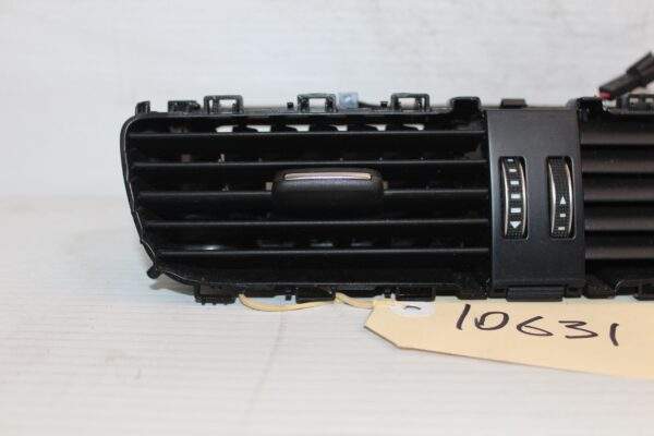 Audi 8T 8F A5 S5 Centre Dash Air Vent 8T2 820 951 E