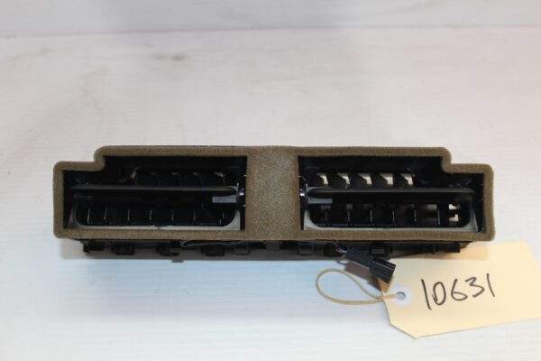 Audi 8T 8F A5 S5 Centre Dash Air Vent 8T2 820 951 E