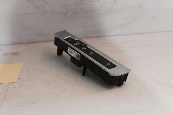 Audi A4 A5 S5 Q5 SQ5 Gear Shift Selector Display 8R2 713 463