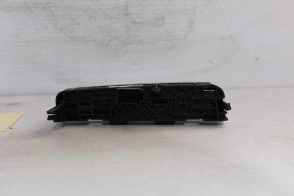 Audi A4 A5 S5 Q5 SQ5 Gear Shift Selector Display 8R2 713 463