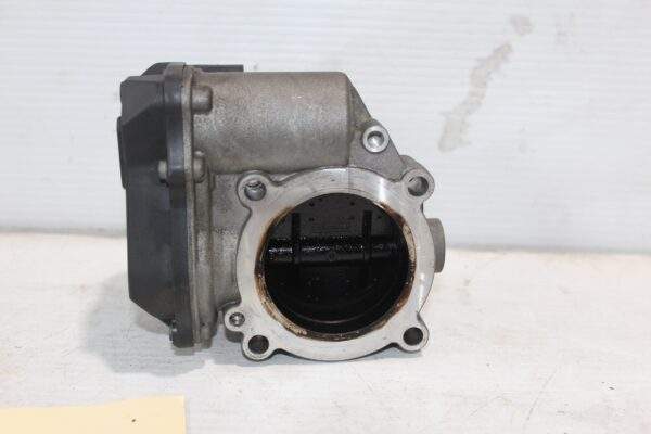 Audi Volkswagen Throttle Body 06F 133 062 T