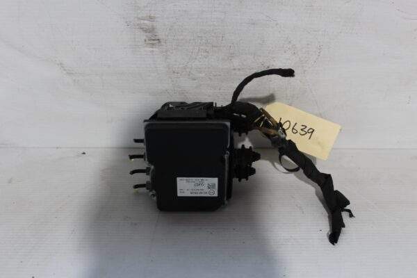 Audi A4 A5 S5 Q5 ABS ESP Pump Unit Module 8K0 907 379 CM