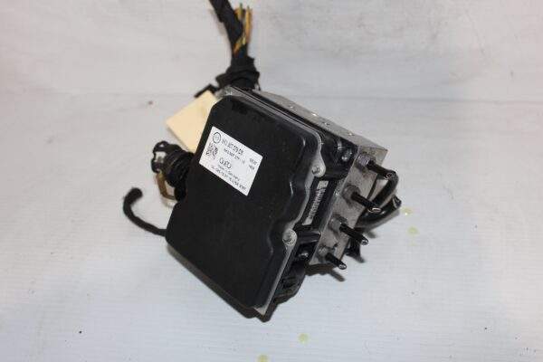 Audi A4 A5 S5 Q5 ABS ESP Pump Unit Module 8K0 907 379 CM