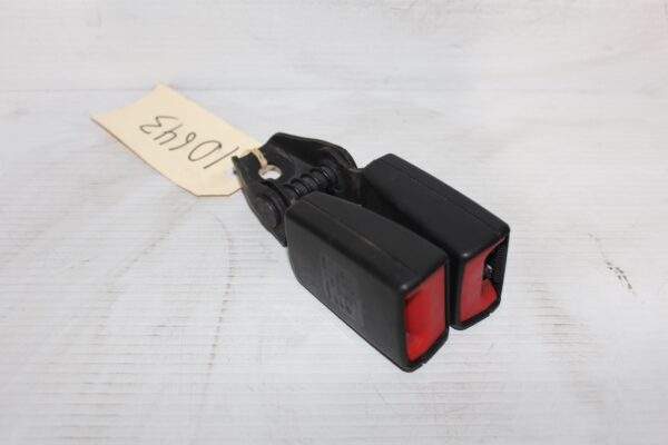 Audi 8F A5 Centre Seat Belt Buckle 8J8 857 739 J