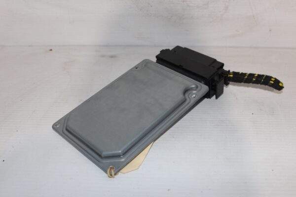 Audi A3 S3 RS3 TT TTRS Active Suspension Control Unit 8V0 907 376 E