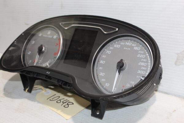 Audi 8V S3 Cluster Odometer Gauges Display 8V0 920 871 D