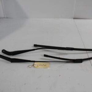 Audi 8F A5 Front Wiper Arm Assembly Pair 8F2955407A, 8F2955408A