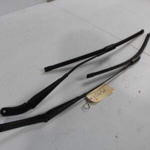Audi 8F A5 Front Wiper Arm Assembly Pair 8F2955407A, 8F2955408A - Image 2