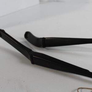 Audi 8F A5 Front Wiper Arm Assembly Pair 8F2955407A, 8F2955408A - Image 9