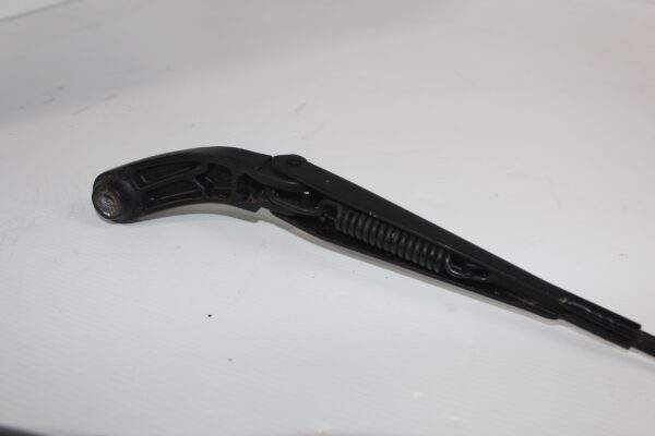 Audi 8F A5 Front Wiper Arm Assembly Pair 8F2955407A, 8F2955408A