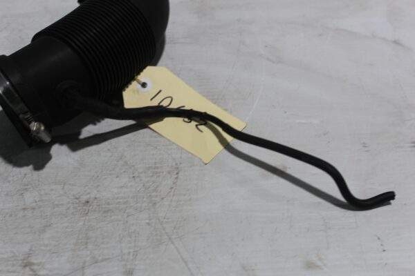 Audi A4 A5 S5 Air Intake Hose Pipe Duct 06H 129 629 F