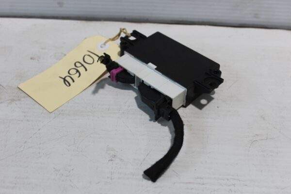 Audi Volkswagen PDC Park Distance Control Unit 5QA 919 294