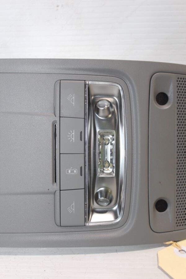 Audi 8V A3 Overhead Console Dome Map Light GREY 8V0 947 135