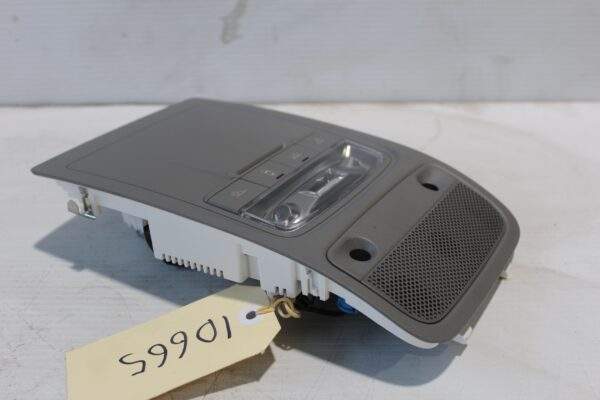 Audi 8V A3 Overhead Console Dome Map Light GREY 8V0 947 135
