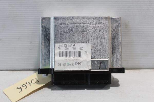 Audi 8V A3 Engine Control Unit Module ECU ECM 04E 907 309 BJ, 04E 906 027 HF