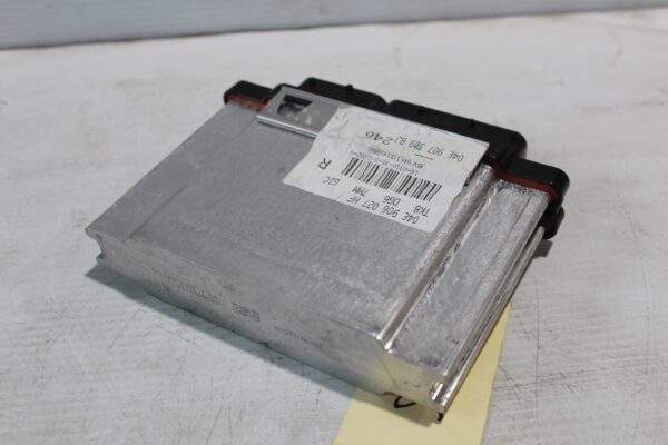 Audi 8V A3 Engine Control Unit Module ECU ECM 04E 907 309 BJ, 04E 906 027 HF