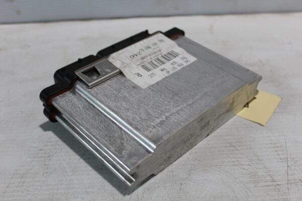 Audi 8V A3 Engine Control Unit Module ECU ECM 04E 907 309 BJ, 04E 906 027 HF