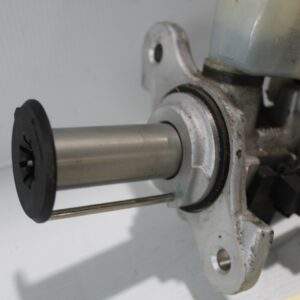 Audi 8 A3 S3 RS3 / Volkswagen Mk7 Golf Brake Master Cylinder 5Q2 611 301 G - Image 13