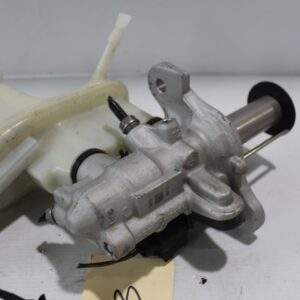 Audi 8 A3 S3 RS3 / Volkswagen Mk7 Golf Brake Master Cylinder 5Q2 611 301 G - Image 8