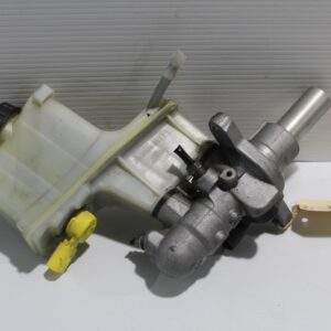 Audi 8 A3 S3 RS3 / Volkswagen Mk7 Golf Brake Master Cylinder 5Q2 611 301 B - Image 8