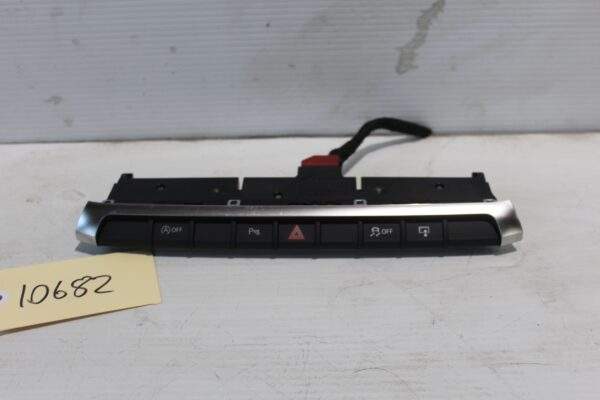 Audi 8V A3 S3 RS3 PDC Vehicle Drive Control Panel 8V0 925 301 JJ