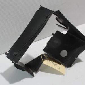 Audi 8V S3 Left Auxiliary Cooler Air Shroud Duct Guide 8V0 117 339 - Image 2