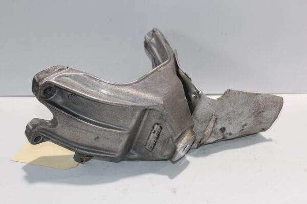 Audi A4 A5 A6 Right Engine Mount Bracket 8K0 199 308 CH