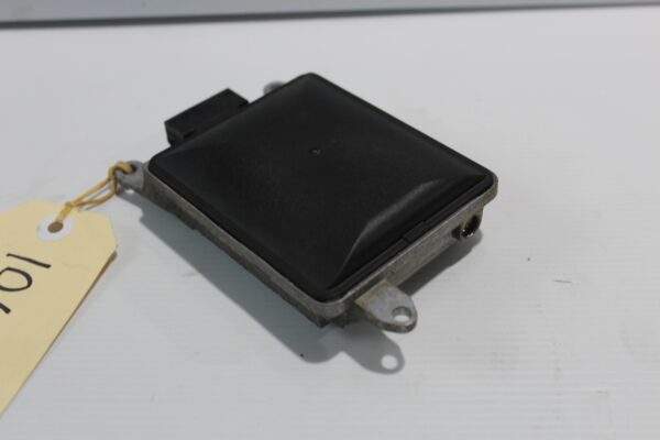 Audi A4 A5 Q5 / Porsche Macan Cayenne Blind Spot Indicator Module 8T0 907 566 B