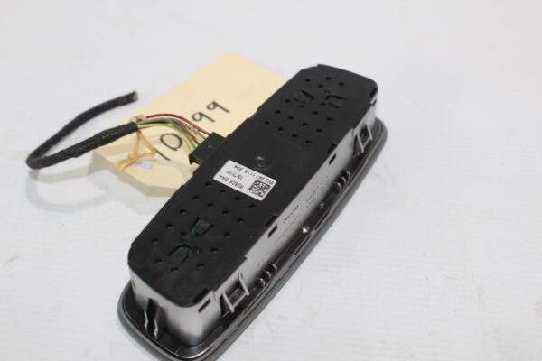 Audi A3 Q2 Q3 Interior Reading Map Light 8V0 947 111 B